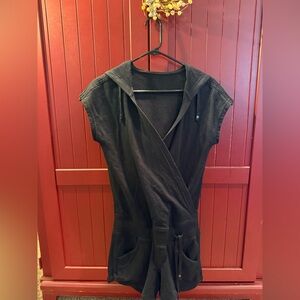 LuLulemon black Romper
